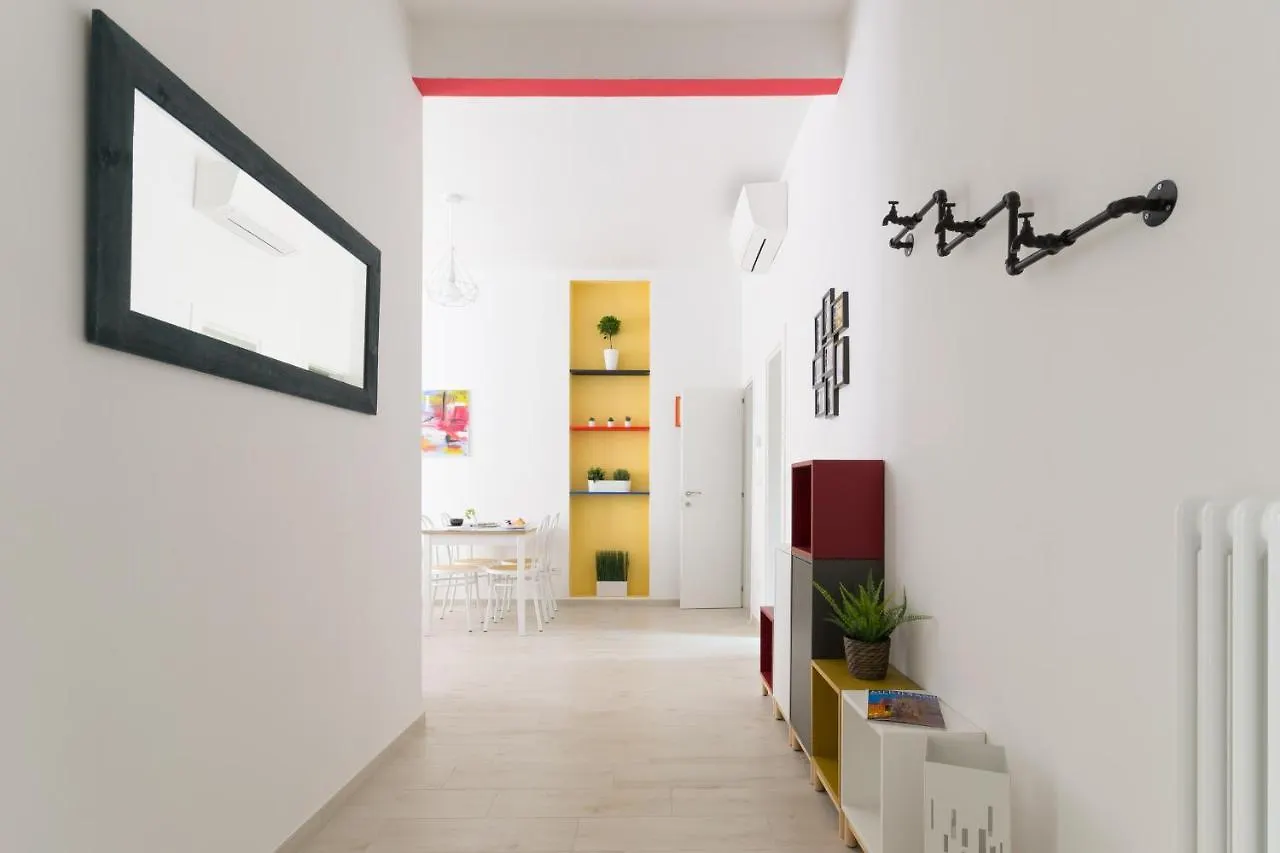 Housmart Vicolo Bolognetti Apartment